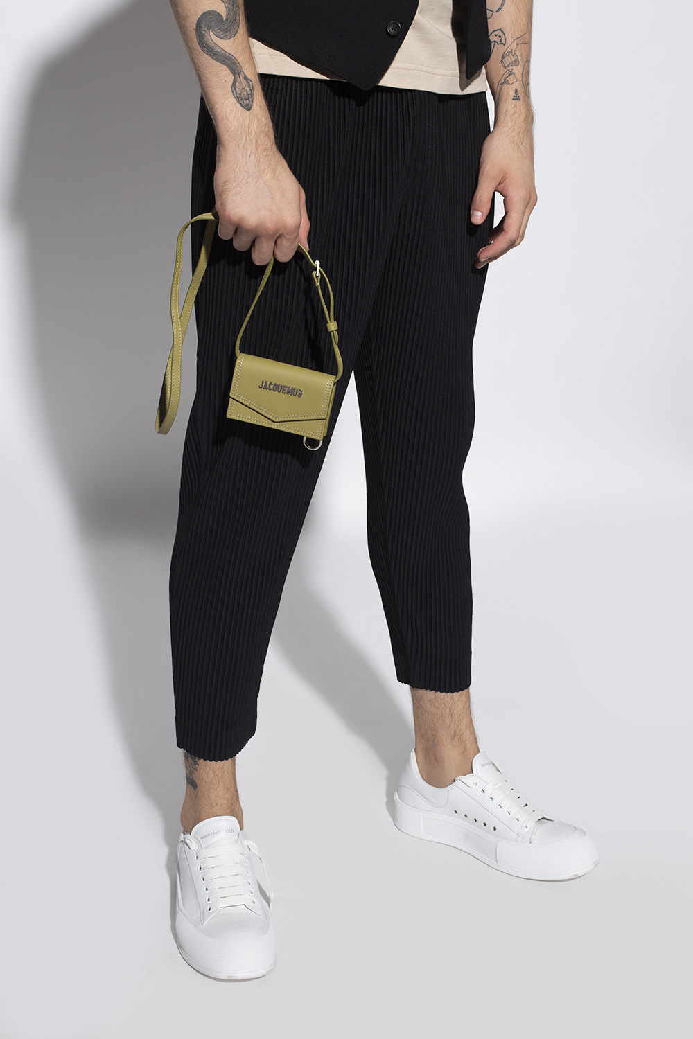 Le Porte Azur' strapped card case Jacquemus